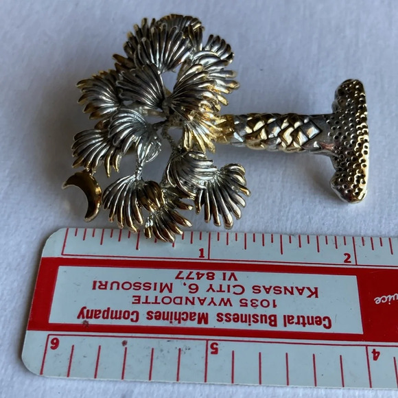 Vintage Palm Tree Brooch Pin Pendant Silver Gold Tone Moon Signed By Best - Picture 11 of 13
